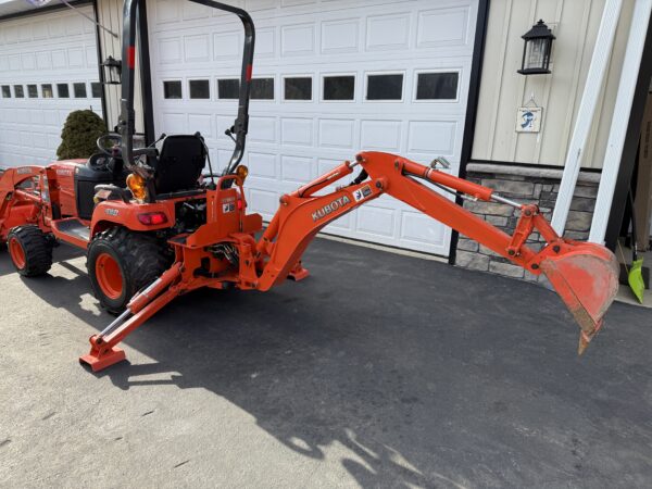 2006 Kubota BX24 Tractor Loader Backhoe - Image 13