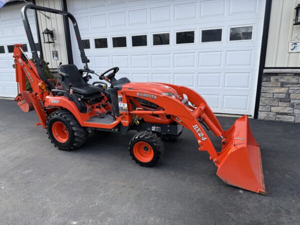 2006 Kubota BX24 Tractor Loader Backhoe - Image 16