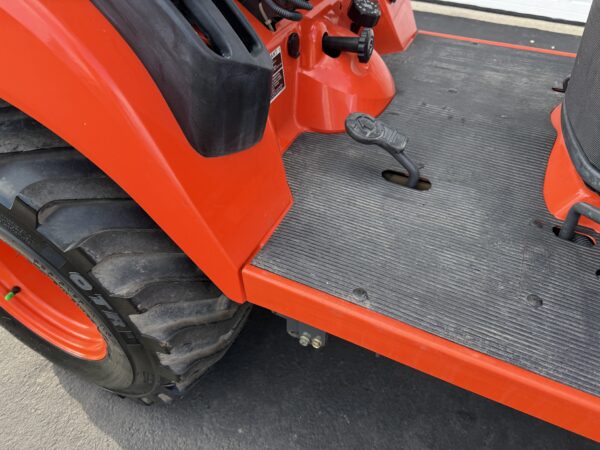 2006 Kubota BX24 Tractor Loader Backhoe - Image 18