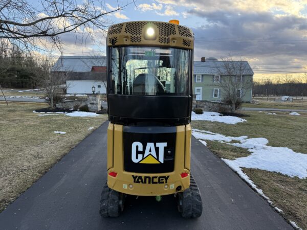 2019 Cat 301.8 Mini Excavator Cab Heat A/C - Image 11