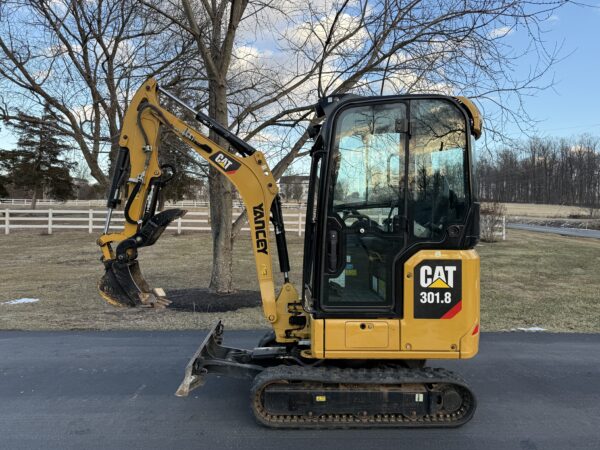 2019 Cat 301.8 Mini Excavator Cab Heat A/C - Image 14