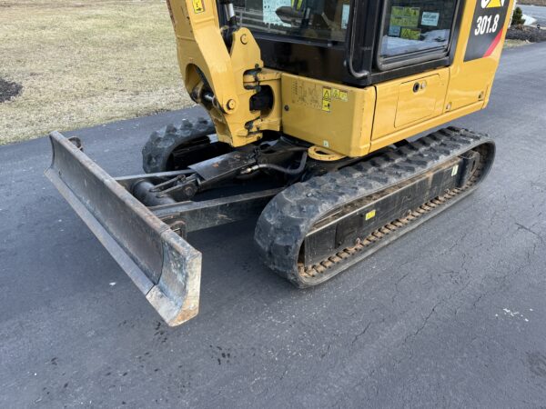 2019 Cat 301.8 Mini Excavator Cab Heat A/C - Image 16