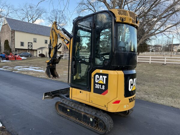 2019 Cat 301.8 Mini Excavator Cab Heat A/C - Image 19