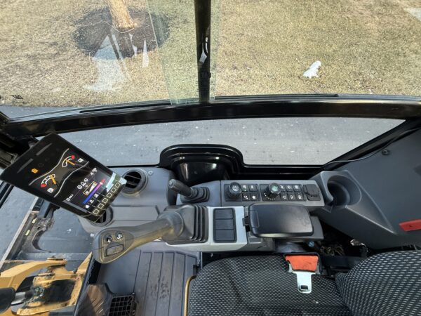 2019 Cat 301.8 Mini Excavator Cab Heat A/C - Image 22